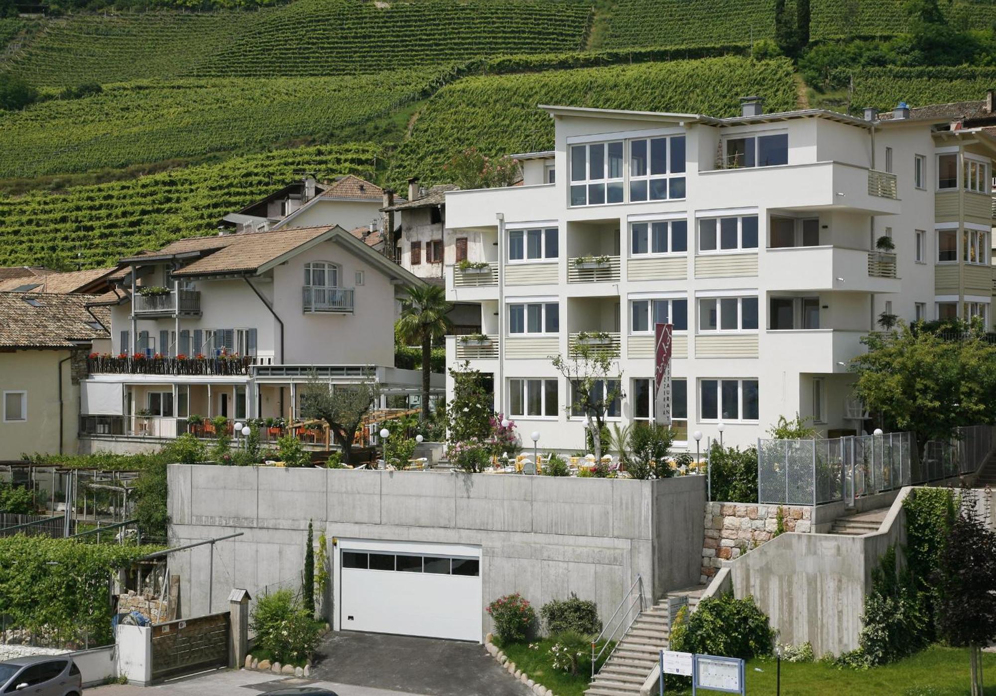 Hotel Residence Pernhof Termeno Exterior foto